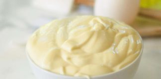 Maionese fatta in casa: ricetta e come recuperarla se impazzita | TuttoSulleGalline.it