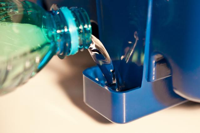 Incubatrici per uova Borotto: sistema di rabbocco dell'acqua dall'esterno