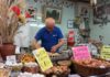 Lo storico banco delle uova fresche sfuse della Ditta Giomi al Mercato Centrale di Livorno