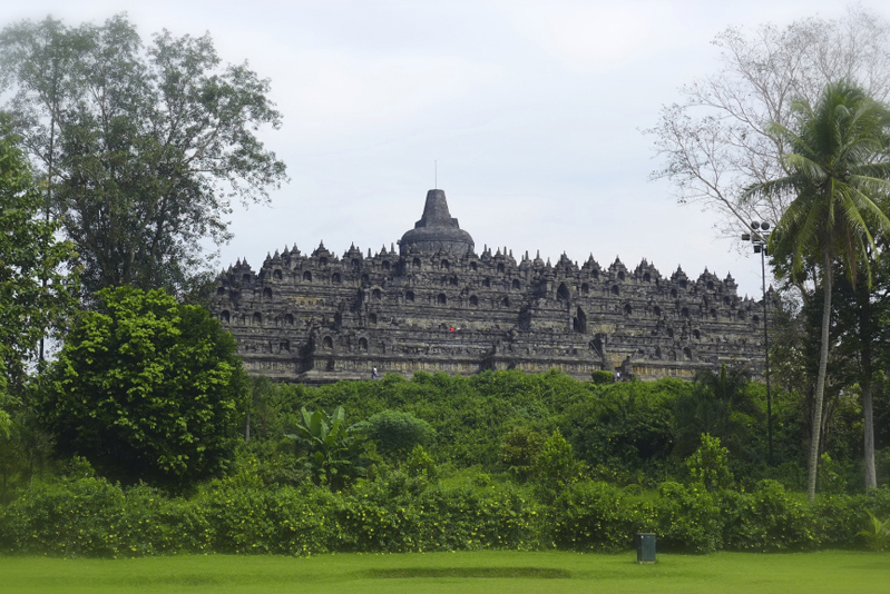 Il tempio di Borobudur, patrimonio dell'umanità, nell'area centrale dell'Isola di Giava