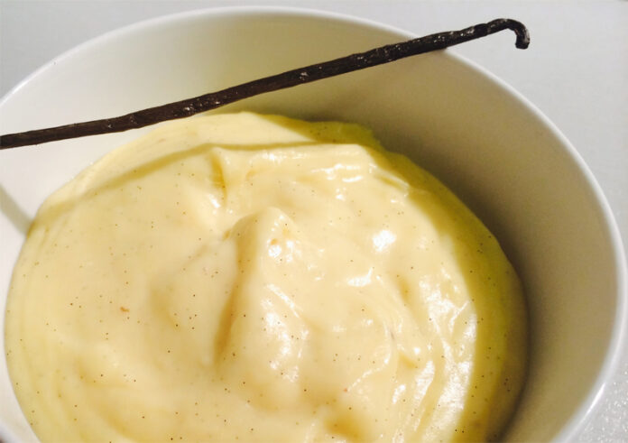 Crema pasticcera: ricetta classica, varianti e preparazioni dolciarie | Tuttosullegalline.it