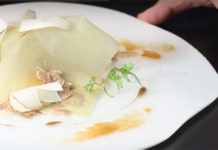 Uova al Tartufo (bianco di Alba) dello chef Enrico Crippa | Tuttosullegalline.it