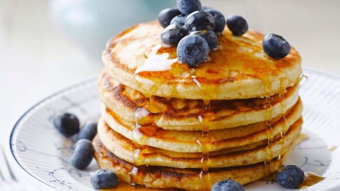 Pancake con uova fresche: colazione (o brunch) soffice e nutriente | Tuttosullegalline.it