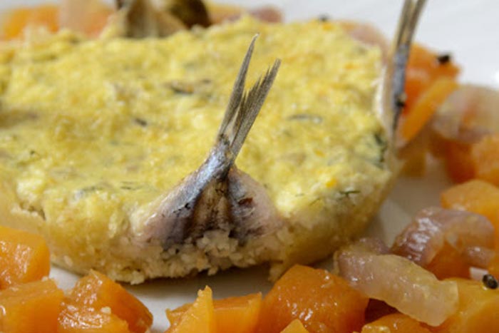 Tortini d'acciughe con zucca in agrodolce