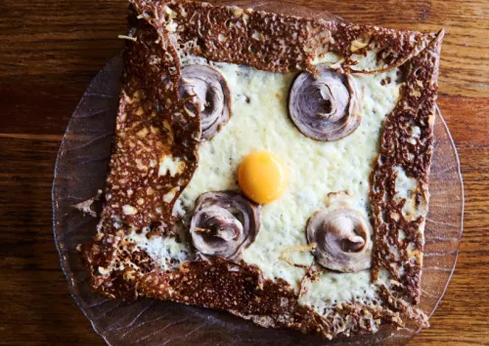 Ricetta tradizionale della Gallete bretonne con l'andouille