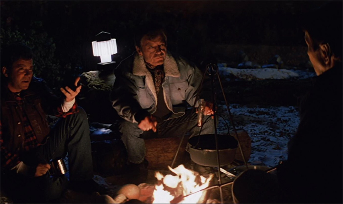 Spock, Kirk, and McCoy in modalità "marshmallow da campeggio" allo Yosemite National Park